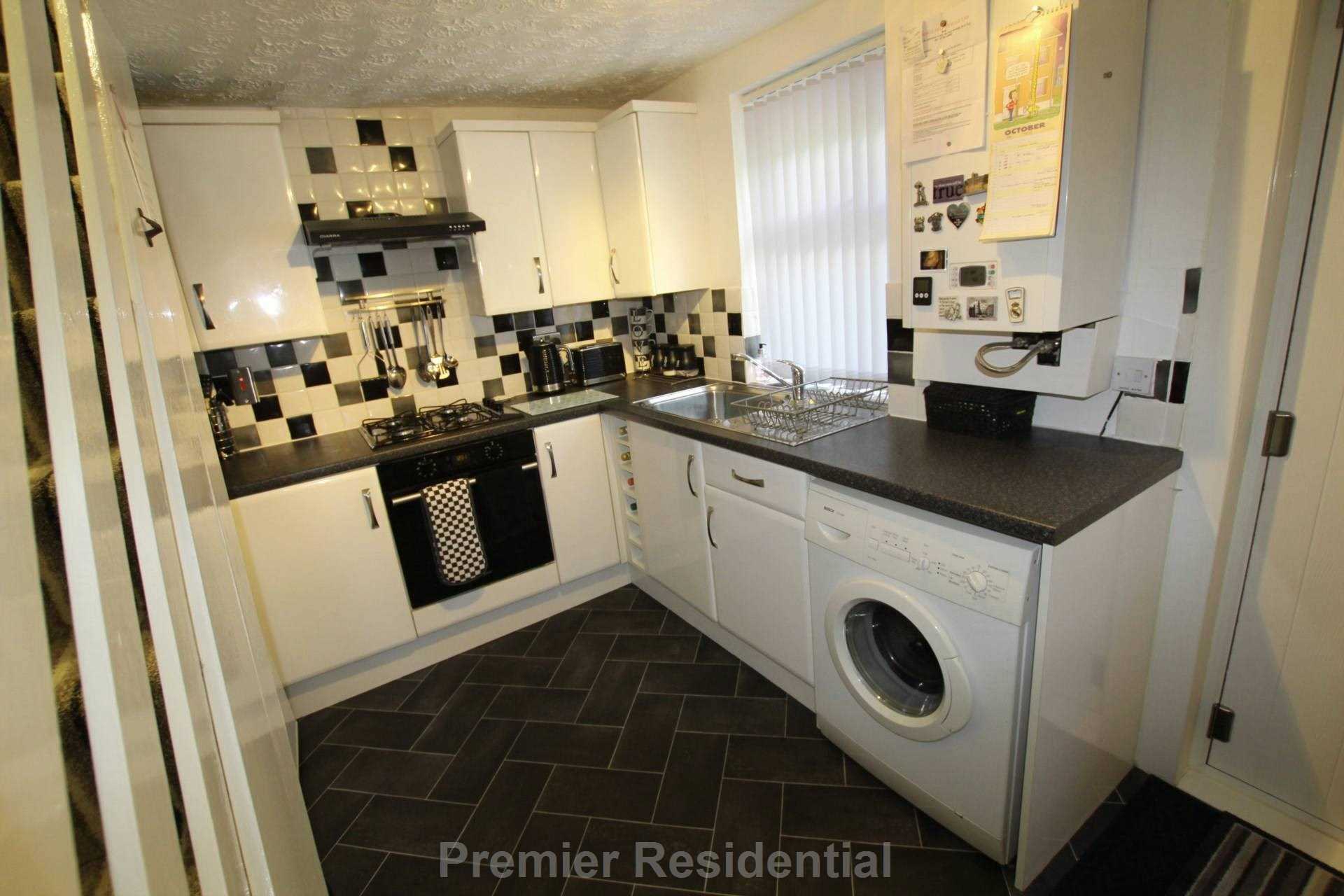 Pleasant Street, Heywood, Image 4