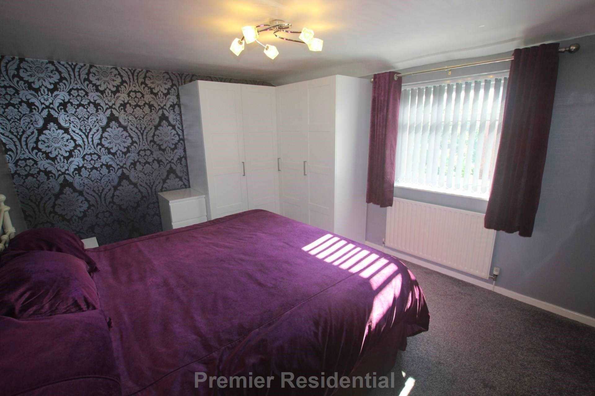 Pleasant Street, Heywood, Image 6