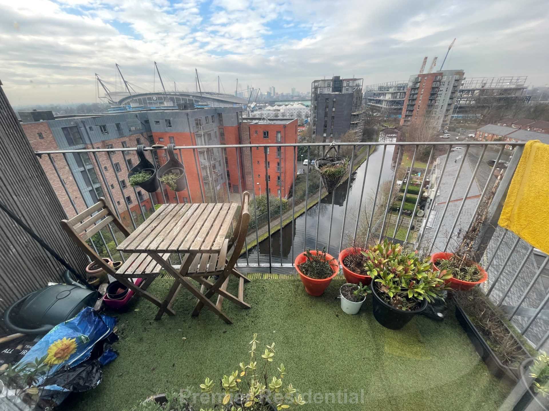 The Drum, Stillwater Drive, Manchester, Image 3