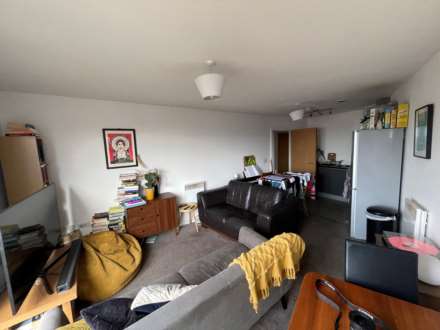 The Drum, Stillwater Drive, Manchester, Image 5