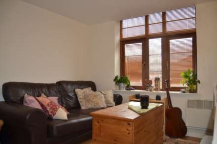 Vulcan Court, Wyverne Road, Cathays, Cardiff, Image 11
