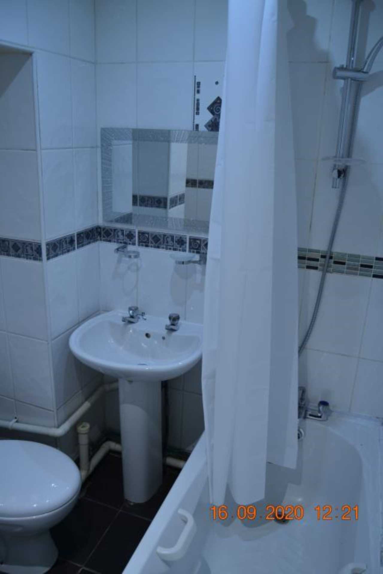 The Walk, Cardiff, Image 13