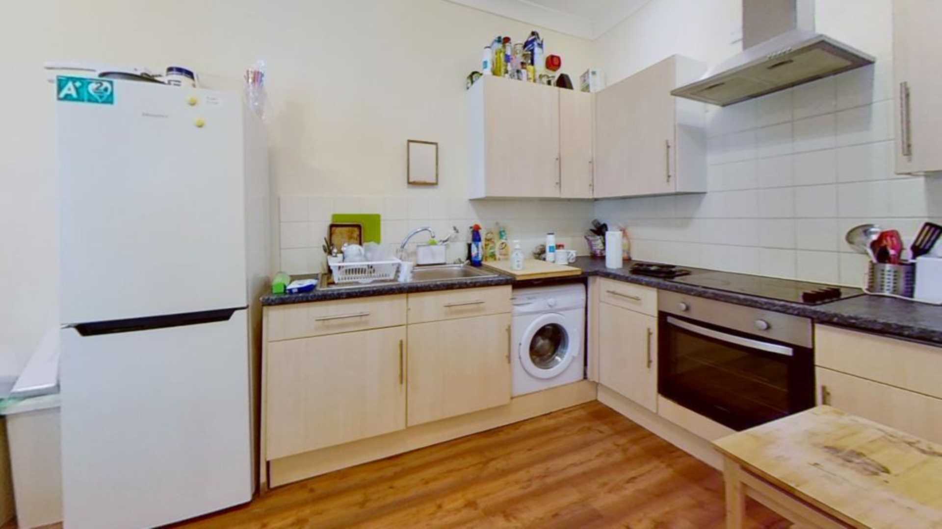 The Walk, Cardiff, Image 2