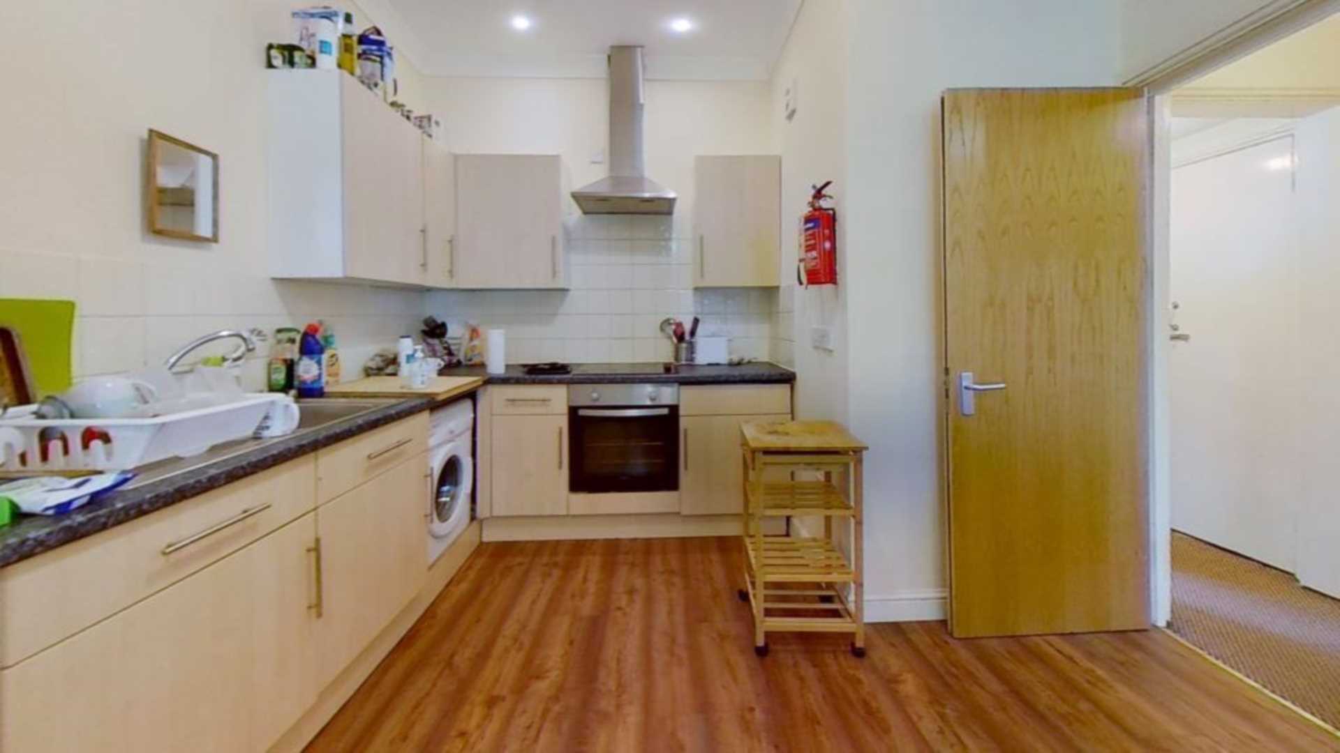 The Walk, Cardiff, Image 7