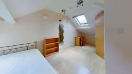 The Walk, Cardiff, Image 14