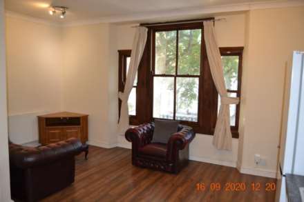 The Walk, Cardiff, Image 9