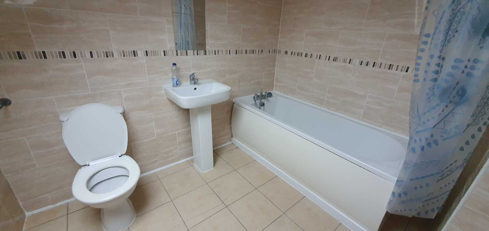 Newport Road, Cardiff, Image 8