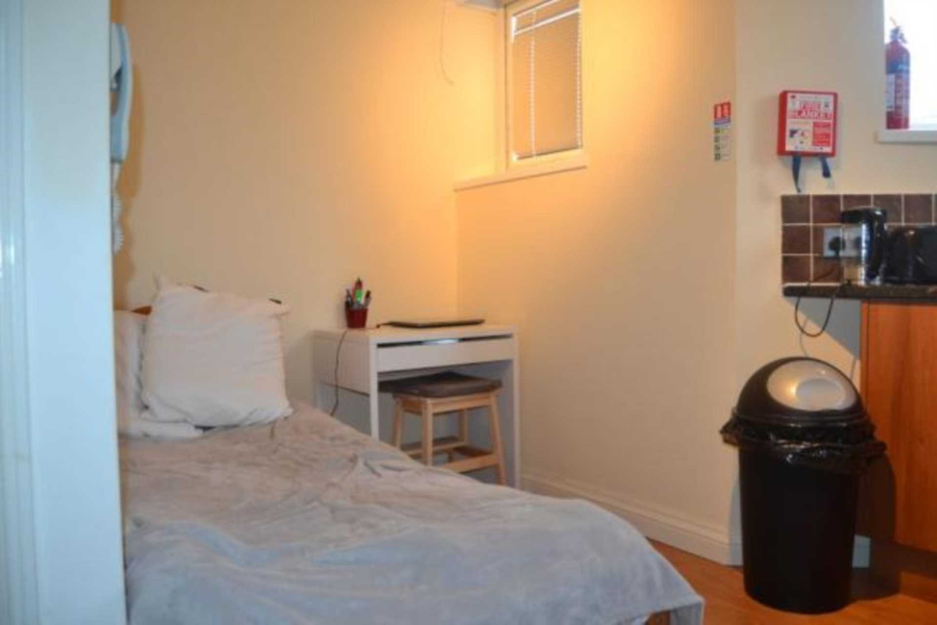 Montherner, Cardiff, Image 6