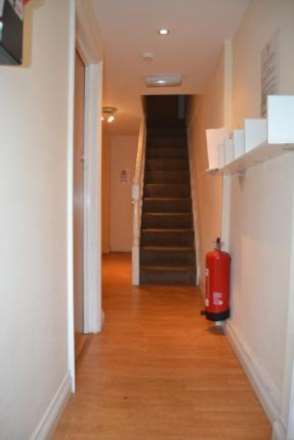 Montherner, Cardiff