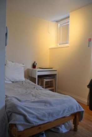 Montherner, Cardiff, Image 5