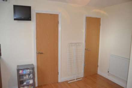 Montherner, Cardiff, Image 7