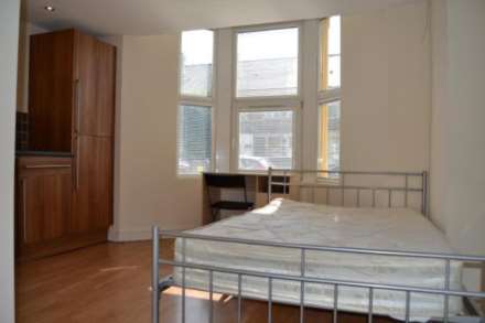 Woodville Road, Cardiff, Image 6