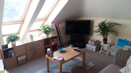 Oakfield Street, Y Rhath, Cardiff, Image 1