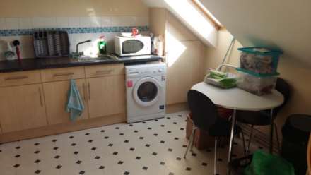 Oakfield Street, Y Rhath, Cardiff, Image 3
