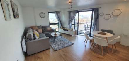 Galleon Way, Cardiff Bay, Image 2