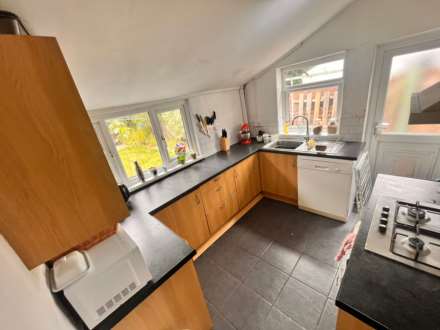 Llanishen Street, Heath, Image 4
