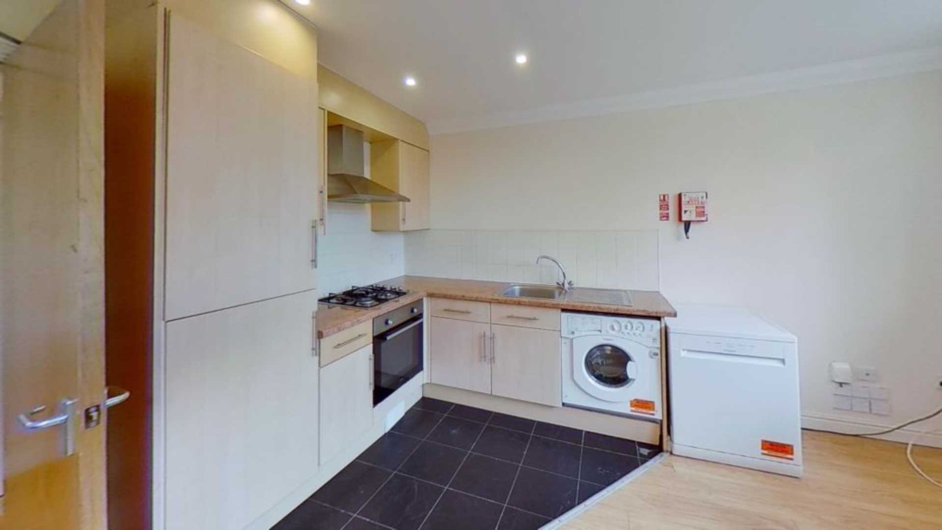 Richmond Road, Roath, Image 15