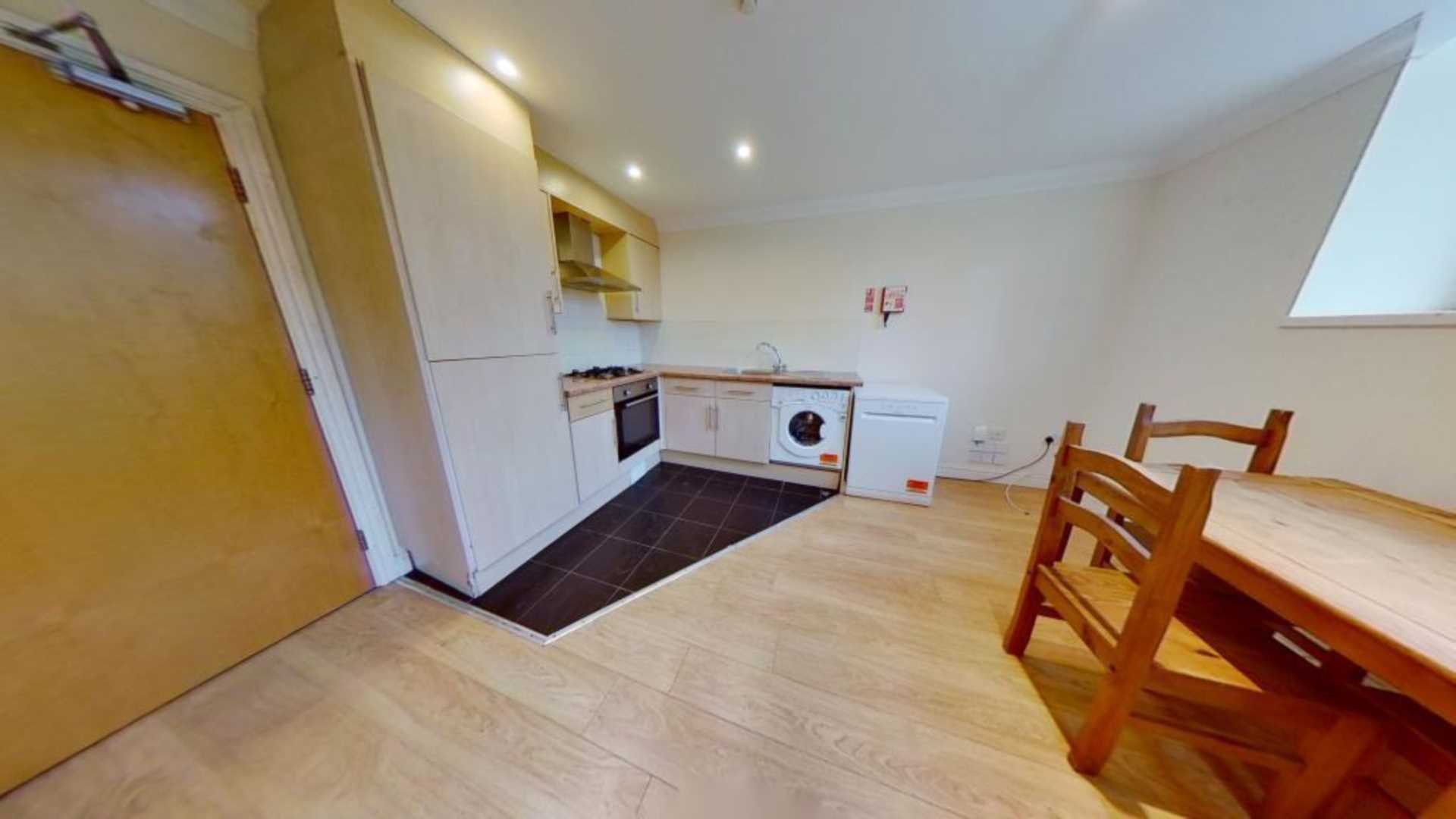 Richmond Road, Roath, Image 30