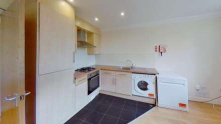 Richmond Road, Roath, Image 15