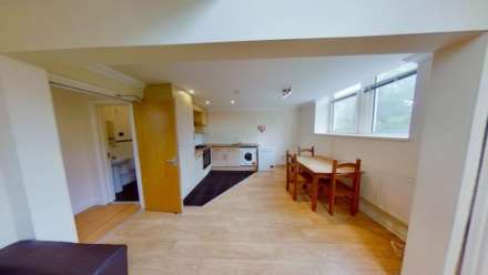 Richmond Road, Roath, Image 16