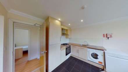 Richmond Road, Roath, Image 18