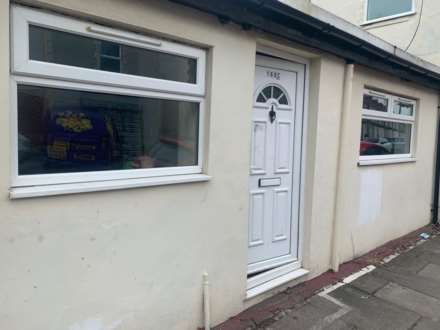 City Road, Roath, Image 11