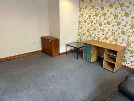 City Road, Roath, Image 2