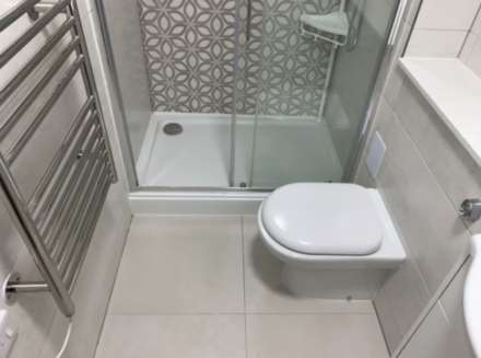 Broadway, Cardiff, Image 2