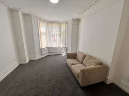 Connaught Road, Roath, Image 8
