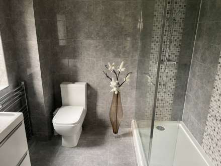 Vaendre Court, Old St Mellons, Image 15