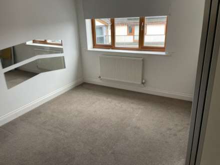 Vaendre Court, Old St Mellons, Image 17