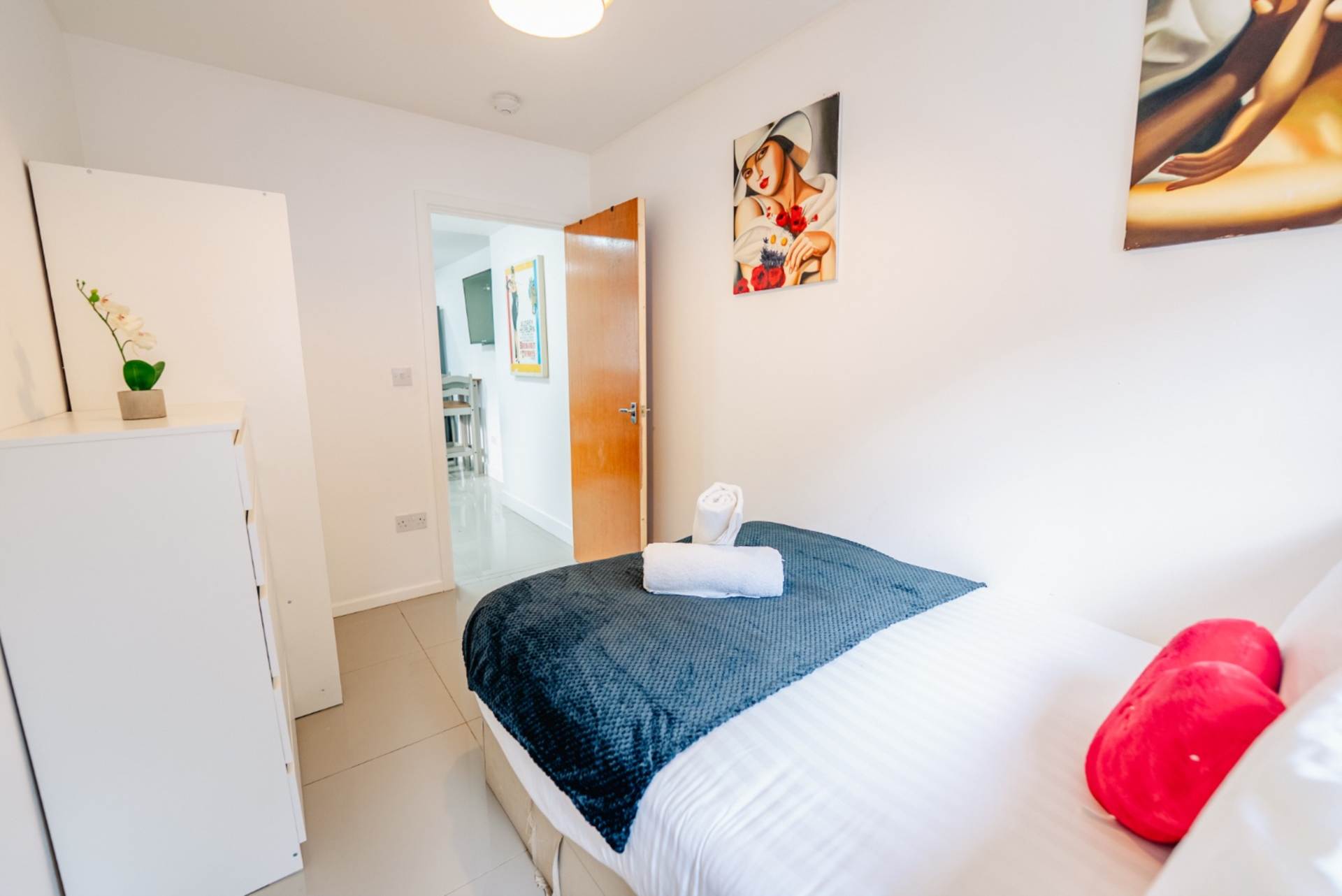 Colum Place, Cardiff, Image 14