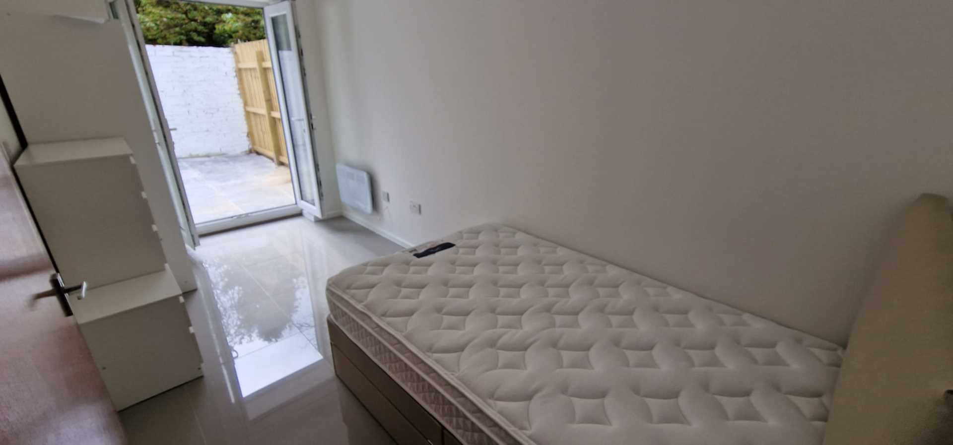 Colum Place, Cardiff, Image 3