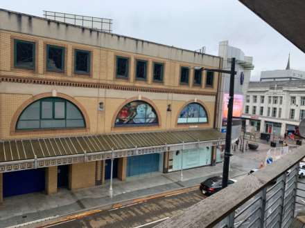 Queen Street, City Centre, Image 23
