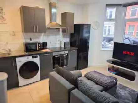 Kincraig Street, Roath, Image 9