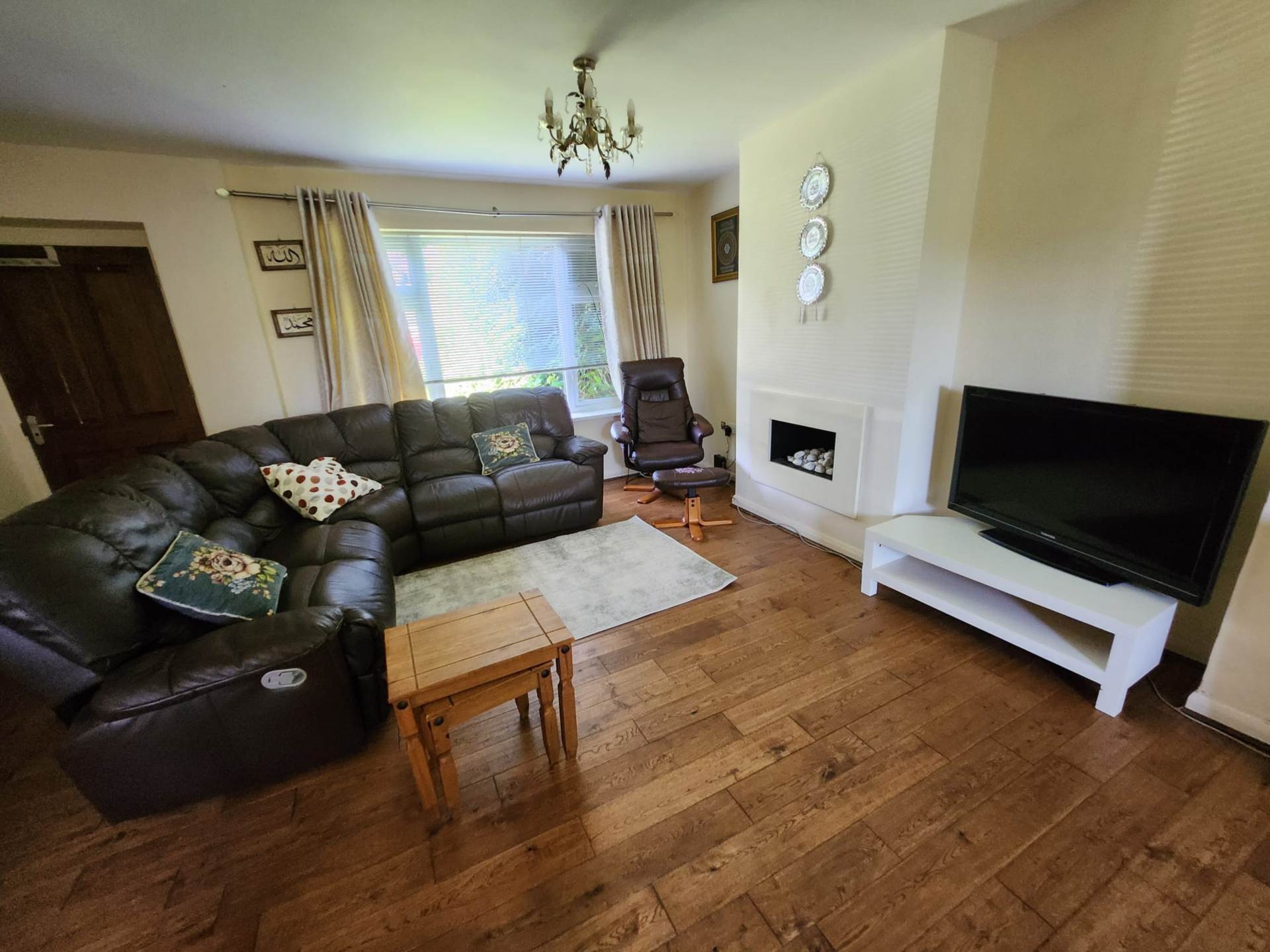 Mountbatten Close, Heath, Image 2