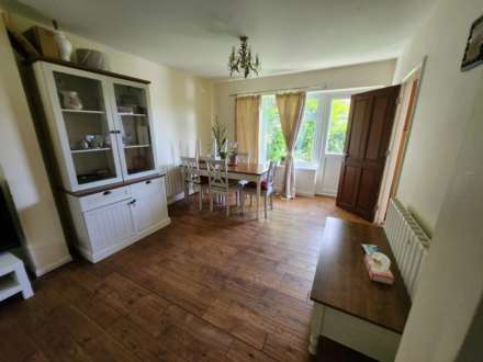 Mountbatten Close, Heath, Image 3