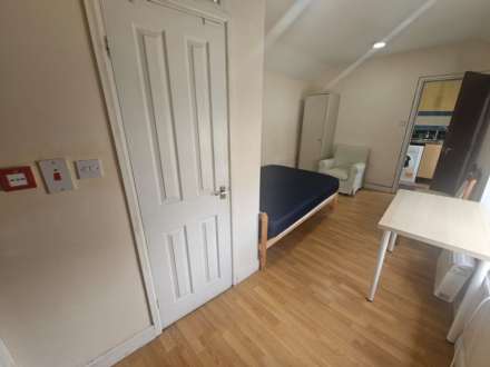 Rawden Place, Cardiff, Image 7