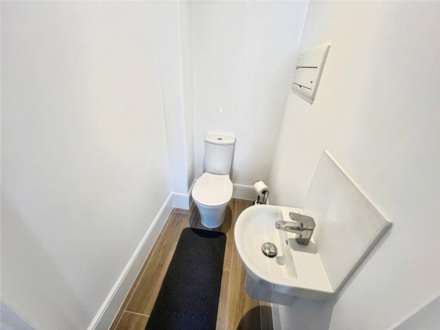 Deri Duon, Cardiff, Image 12