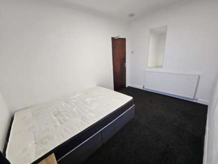 North Road, Cardiff, Image 4