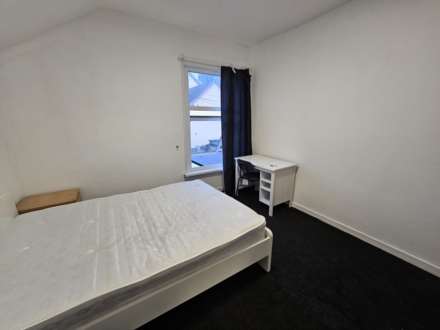 North Road, Cardiff, Image 6