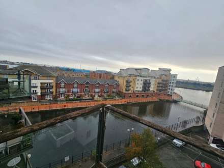 Falcon Drive, Cardiff Bay, Image 13