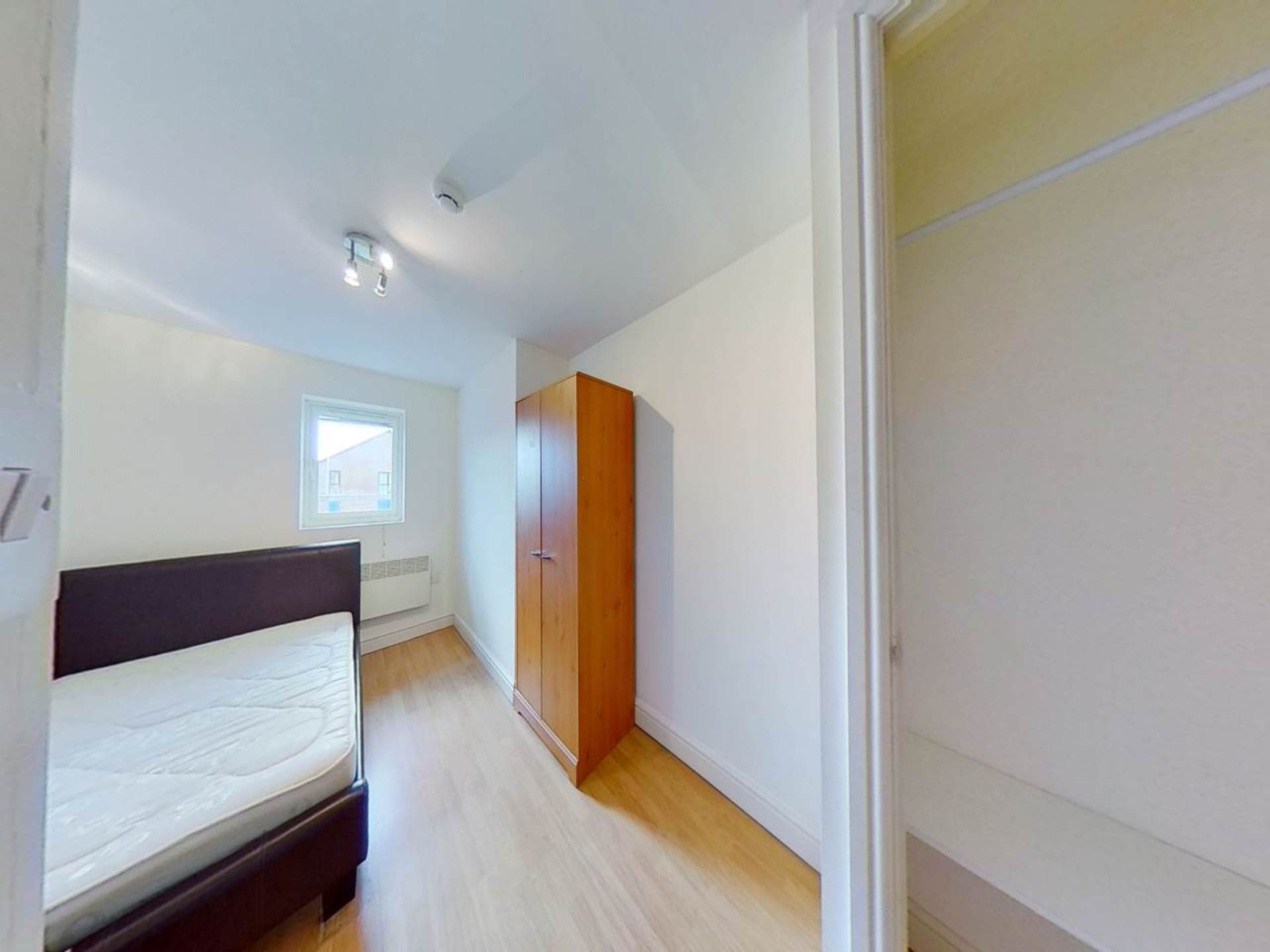 Crwys Road, Cardiff, Image 3