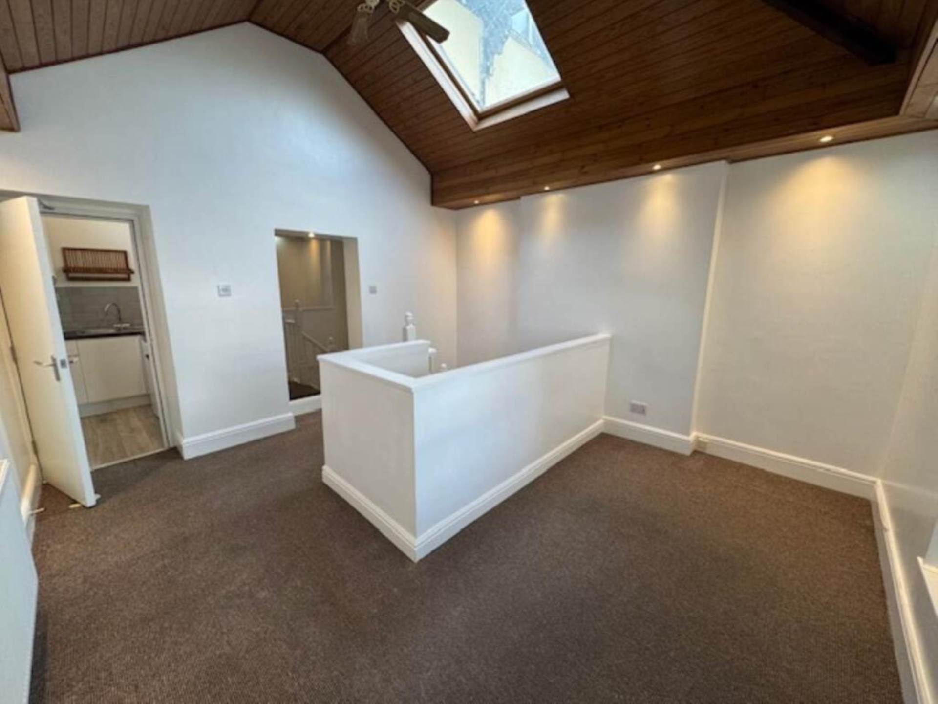 The Parade, Cardiff, Image 1