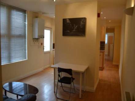 North Road, Cardiff, Image 4