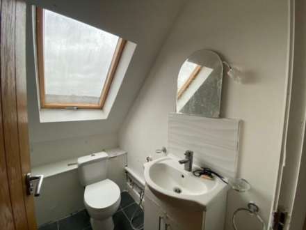 City Road, Cardiff, Image 4