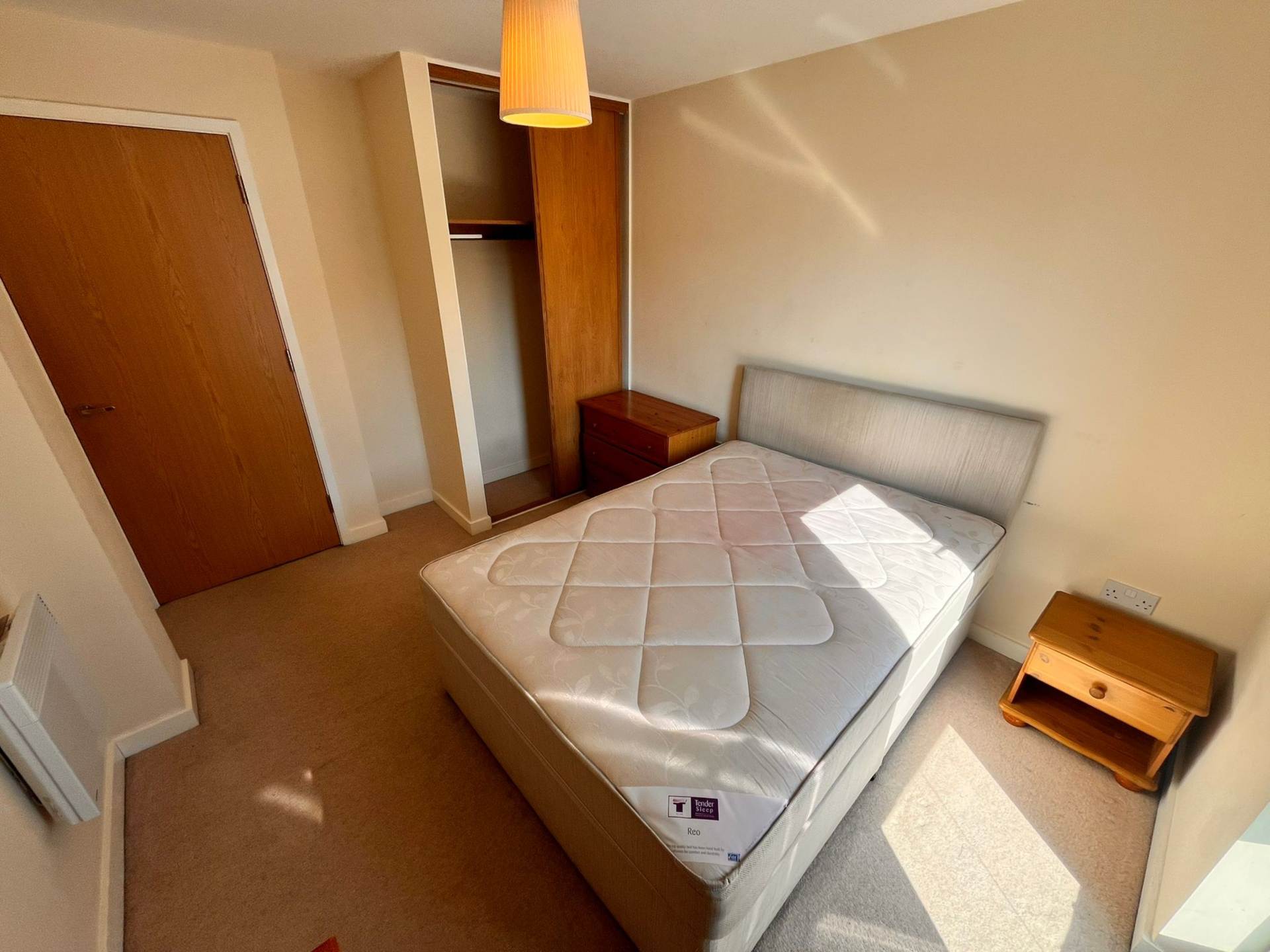 Quayside, Cardiff Bay, Image 10