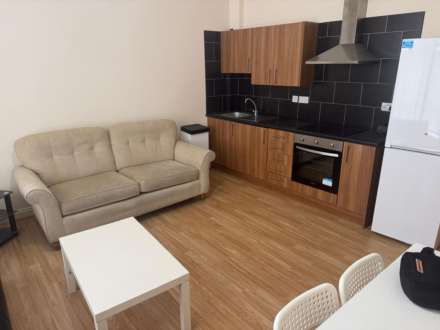 Newport Road, Cardiff, Image 1