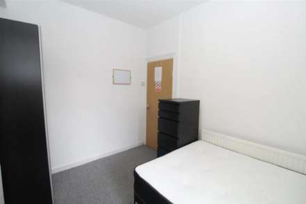Tewkesbury Street, Cathays, Image 11
