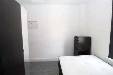 Tewkesbury Street, Cathays, Image 9